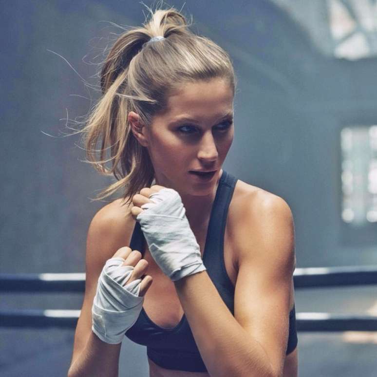 Estilo de vida saud&aacute;vel inspira as f&atilde;s da modelo