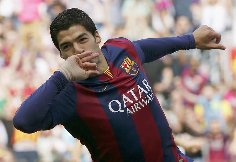 Suárez abriu o placar com menos de um minuto de jogo para o Barcelona
