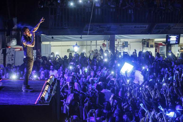 Lucas Lucco se apresenta no CTN em São Paulo