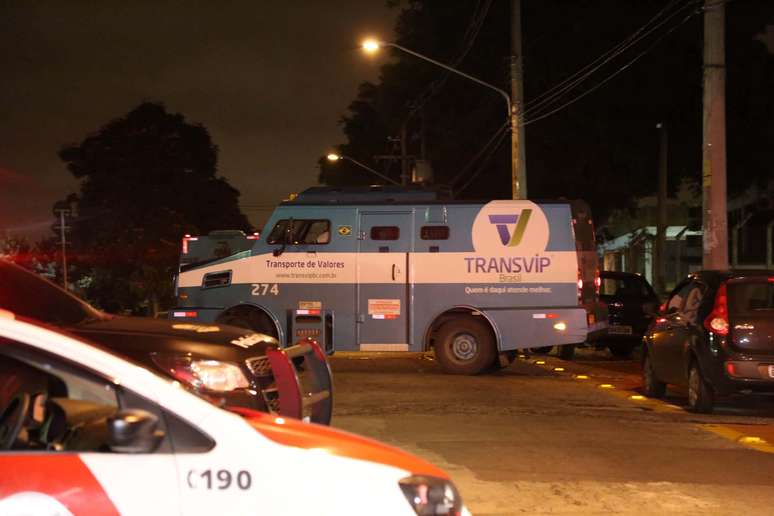 Bandidos levaram quase R$ 7 milhões de empresa na zona leste da capital