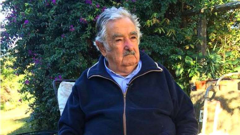 "Nunca falei com um brasileiro sobre o 'mensalão'", disse Mujica