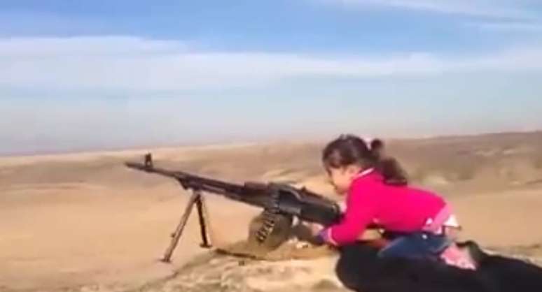 O vídeo foi postado em janeiro deste ano no canal Kurdish YPG, mas tornou-se viral somente agora