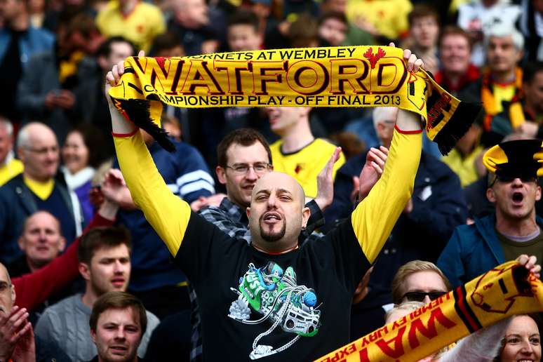 Torcida do Watford faz a festa com volta &agrave; primeira divis&atilde;o