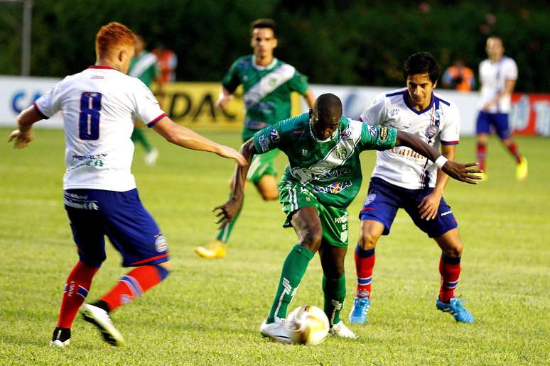 Vitória da Conquista dominou Bahia e abriu vantagem