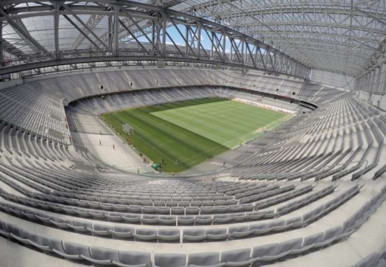 Atlético-PR quer usar a Arena, com apoio da torcida e grama sintética, como fator para vitórias