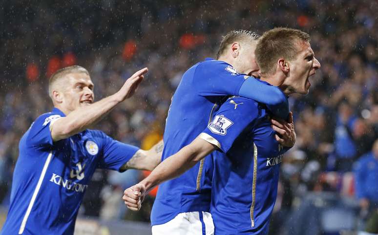 Leicester City tomou a virada após sair na frente