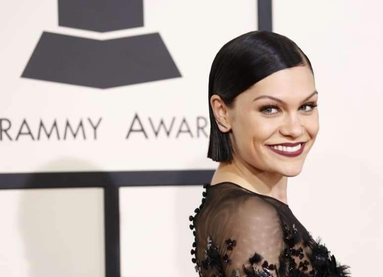 Jessie J durante cerimônia do Grammy em Los Angeles. 08/02/2015.