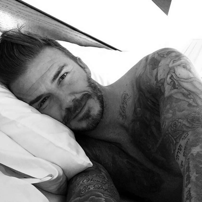 Beckham estreou no Instagram com uma foto ainda na cama e aproveitou para agradecer aos fãs pelos votos de feliz aniversário