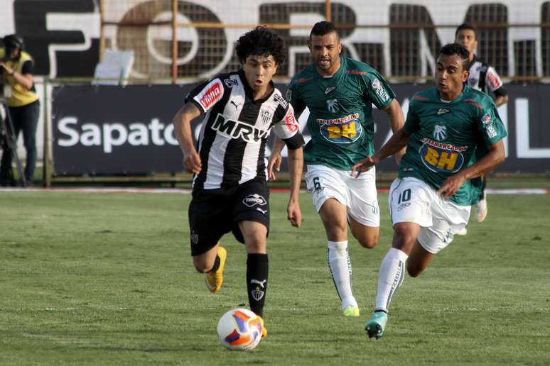 Luan deu assistência decisiva para o gol marcado por Jô