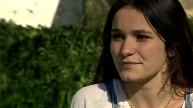 Ione Wells criou a campanha #NotGuilty ("n&atilde;o sou culpada", em tradu&ccedil;&atilde;o livre) nas redes sociais