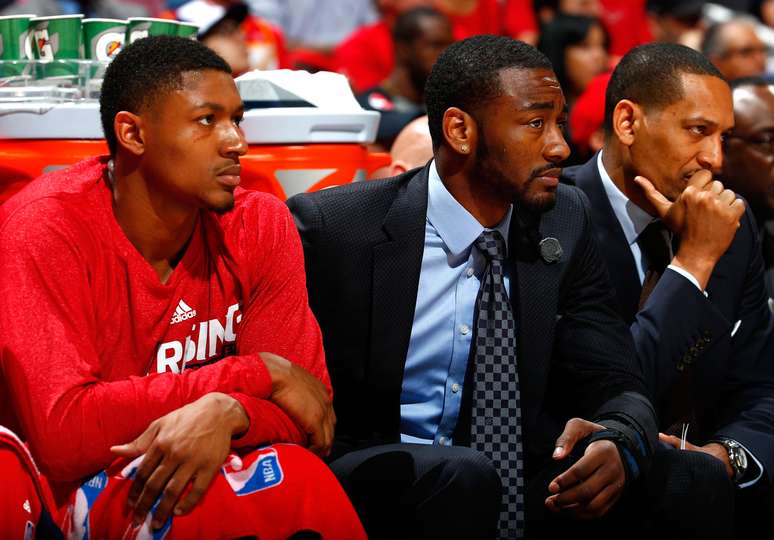 Armador John Wall desfalcou Wizards e viu time perder o jogo 2 das semis do Leste