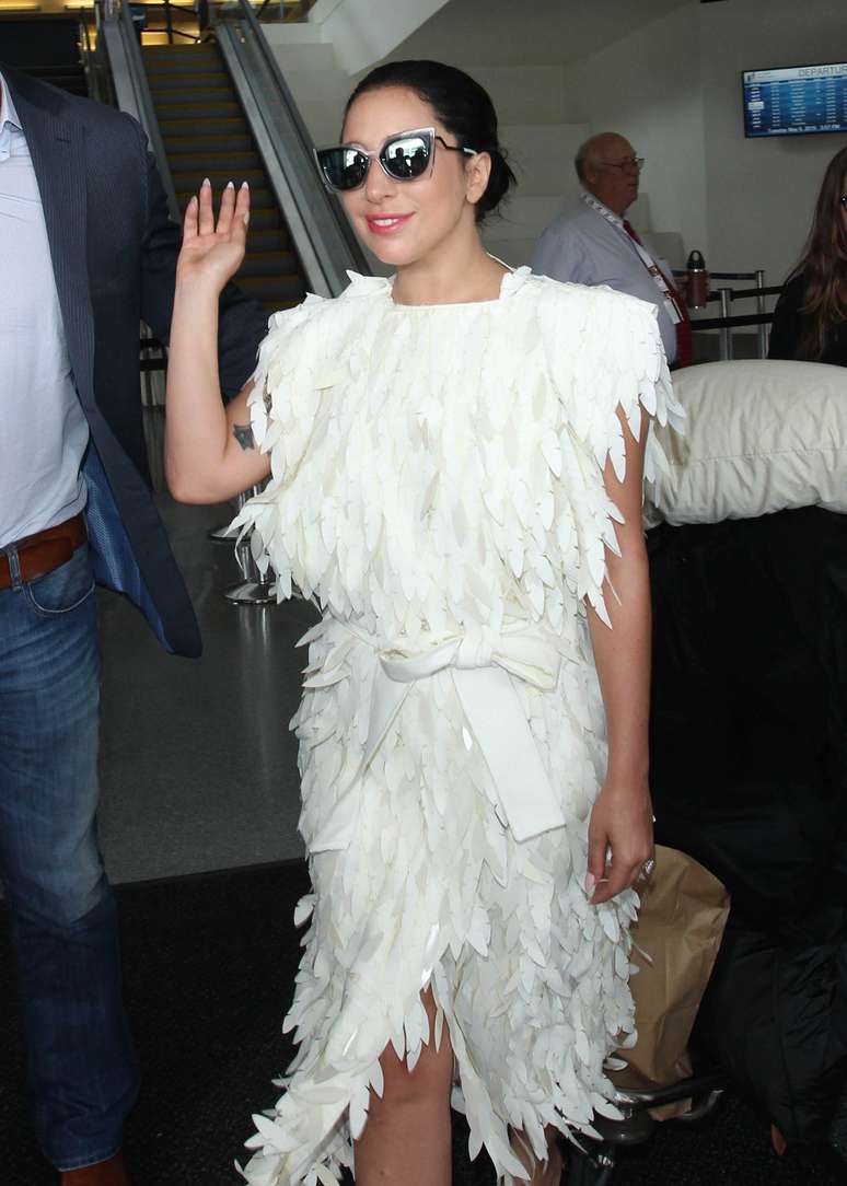 Lady Gaga usou vestido da Lenny Niemeyer em Los Angeles