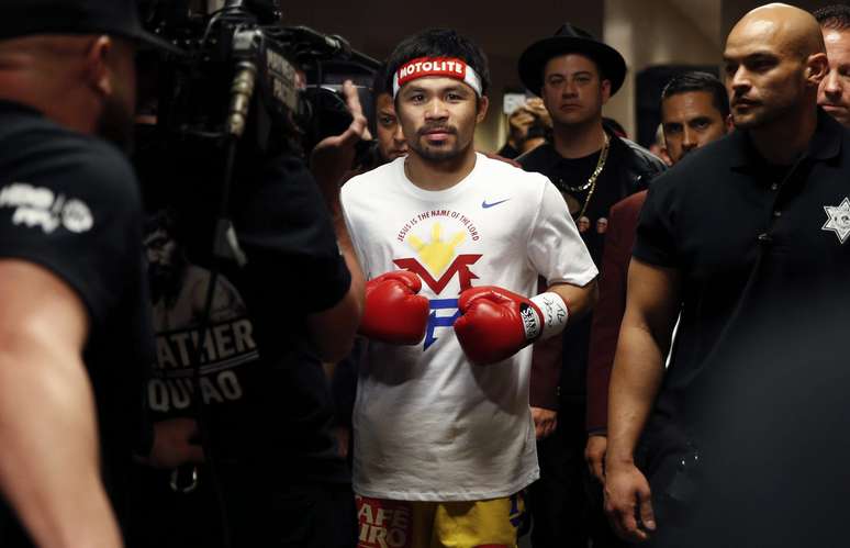 Manny Pacquiao teria escondido lesão antes do combate diante de Floyd Mayweather