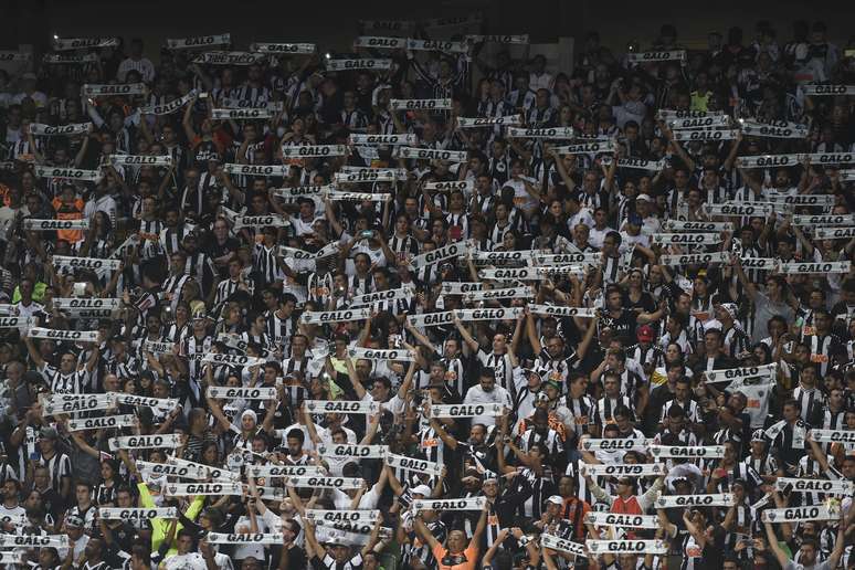 Torcida do Atl&eacute;tico-MG soltou grito de "eu acredito", e time conseguiu empate no &uacute;ltimo lance