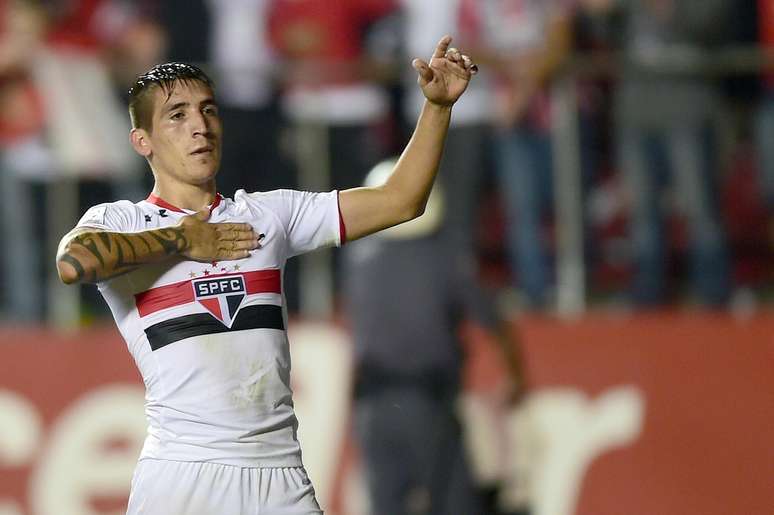 Centurión comemora o gol da vitória do São Paulo