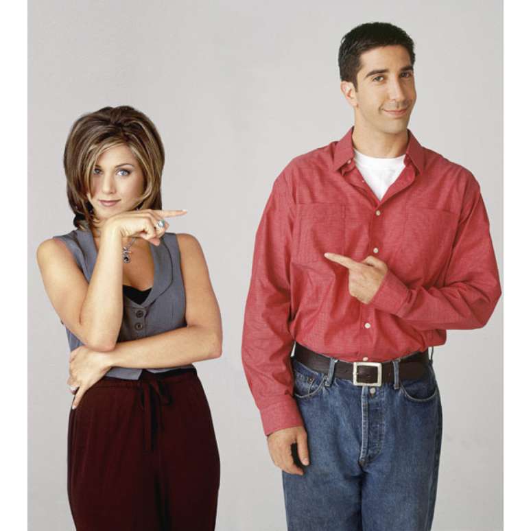 De todos os casais da série “Friends”, Rachel (Jennifer Aniston) e Ross (David Schwimmer) são o que têm a história mais complicada. Depois de muita confusão e idas e vindas, estava tudo dando certo com eles até que, por uma crise de ciúmes de Ross, Rachel acaba pedindo um tempo 