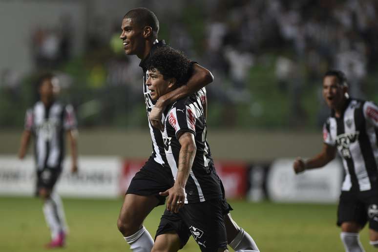 Jogadores do Atlético-MG foram à loucura com gol no último lance