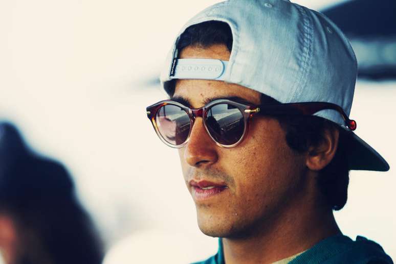 Miguel Pupo tem 23 e sonha em repetir o amigo Gabriel Medina: ser campe&atilde;o mundial