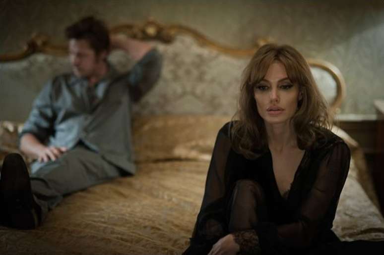 Angelina Jolie e Brad Pitt contracenam em 'By The Sea'