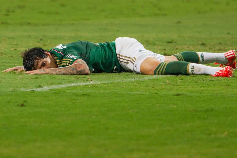 Palmeiras sofreu em primeiro jogo do Campeonato Brasileiro de 2014