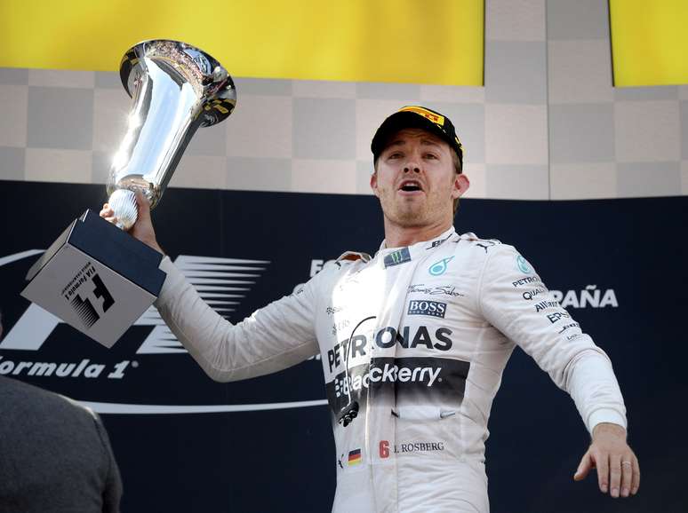 Rosberg conseguiu a primeira vitória na temporada 2015 da Fórmula 1