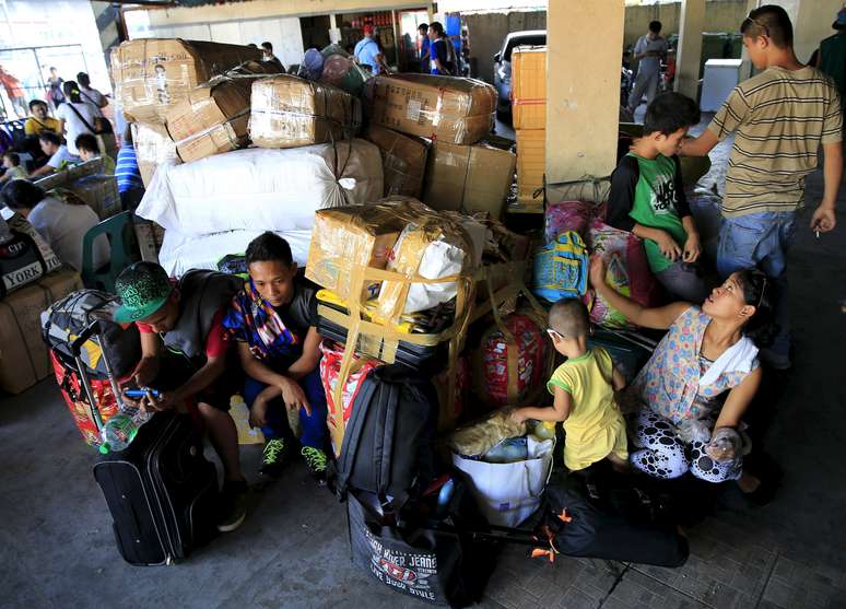 Tufão nas Filipinas deixou milhares desabrigados