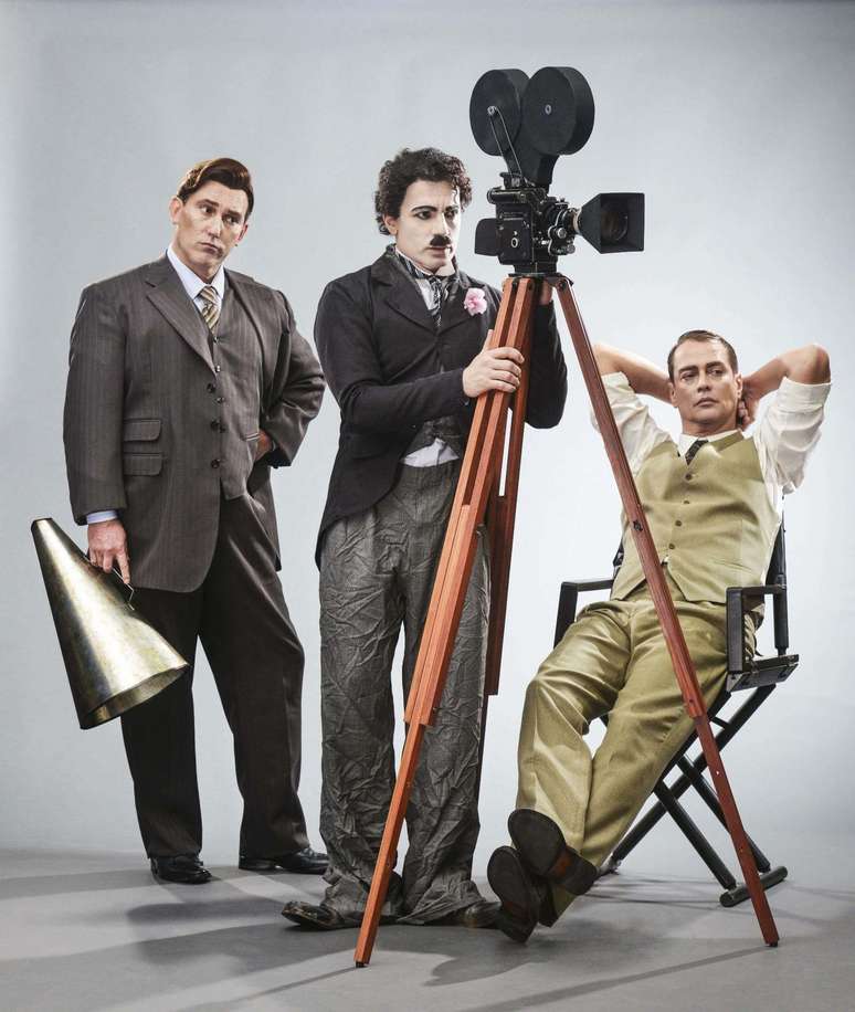 Paulo Goulart Filho, Jarbas Homem de Mello e Marcello Antony dividem o palco em “Chaplin, o musical” 
