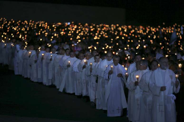 Papa Francisco anunciou recentemente que deseja ir ao santu&aacute;rio de F&aacute;tima em 2017 para participar da celebra&ccedil;&atilde;o do centen&aacute;rio.