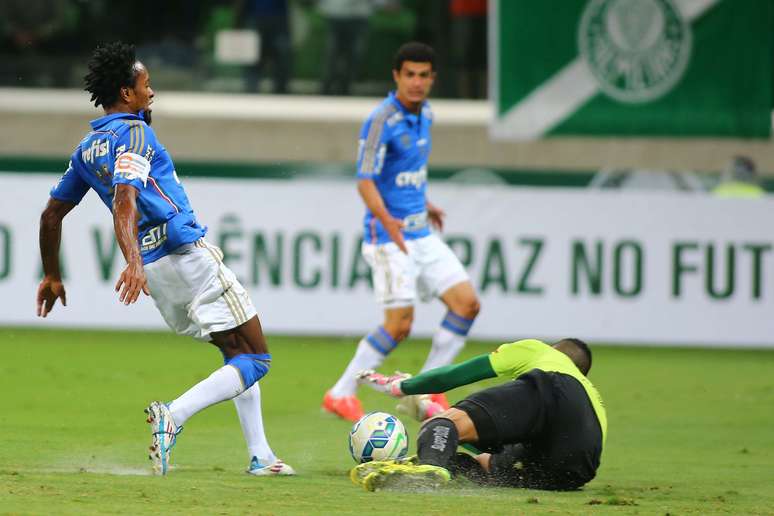 Palmeiras teve trabalho para vencer no Allianz