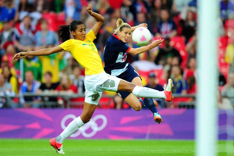 Kelly Smith é uma das maiores jogadoras da história da seleção inglesa