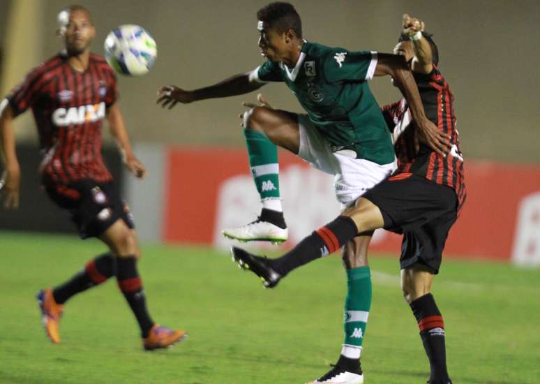 Bruno Henrique foi o autor dos dois gols do dia