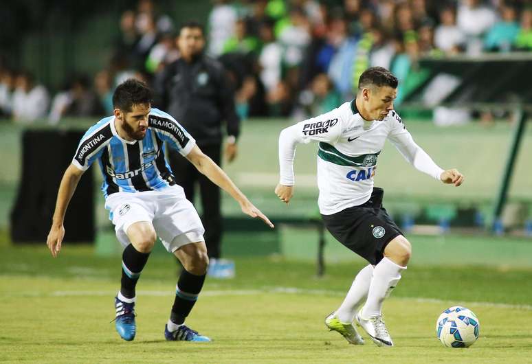 Coritiba foi superior ao Grêmio durante a maior parte da partida deste sábado
