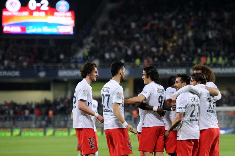 Nos últimos cinco anos, Paris Saint Germain tem 3 títulos e dois vices. Está bom?