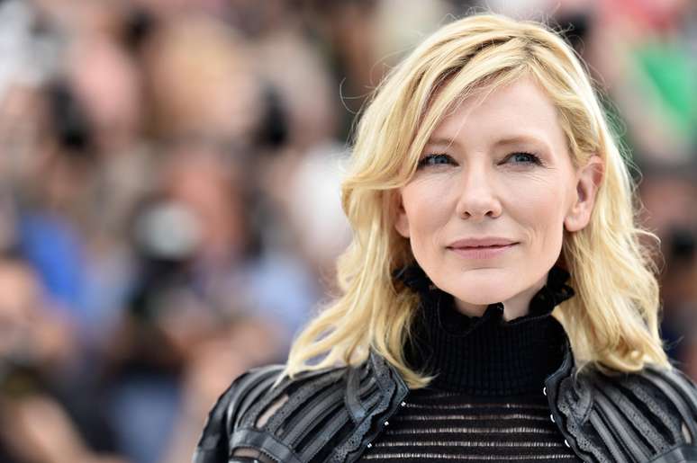 Cate Blanchett divulga filme 'Carol', em Cannes, na França