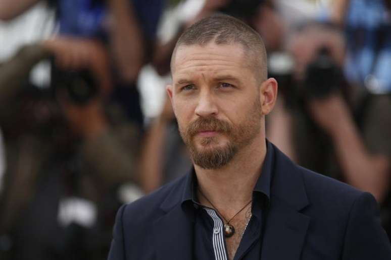 Ator Tom Hardy durante sessão de fotos no Festival de Cinema de Cannes, na França, na semana passada. 14/05/2015