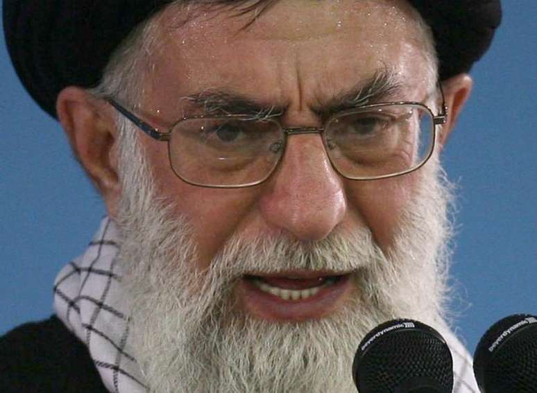 Líder supremo do Irã, Ali Khamenei, em foto de arquivo. 08/01/2007