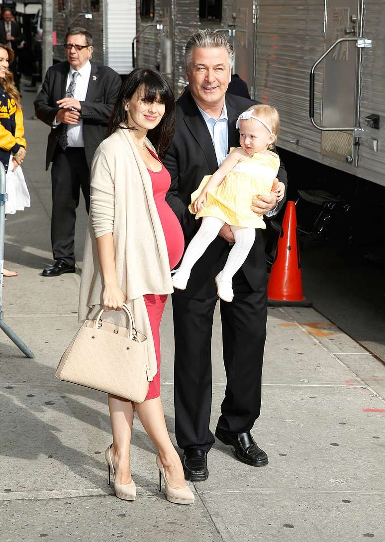Hilaria Thomas Baldwin, Carmen Baldwin and Alec Baldwin