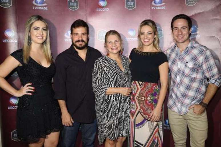 Carol Marques, Miguel Dias Filho, Rosangela Souza, Gaida Dias e Fellipe Revuelta (Foto: Geovanne Jinkings)