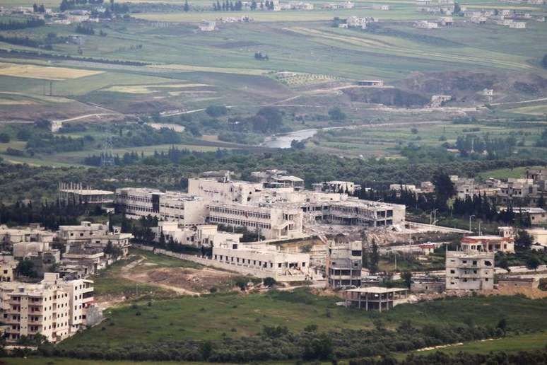 Vista geral do Hospital tomado por insurgentes sírios na cidade de Jisr al-Shughour.  11/02/2015