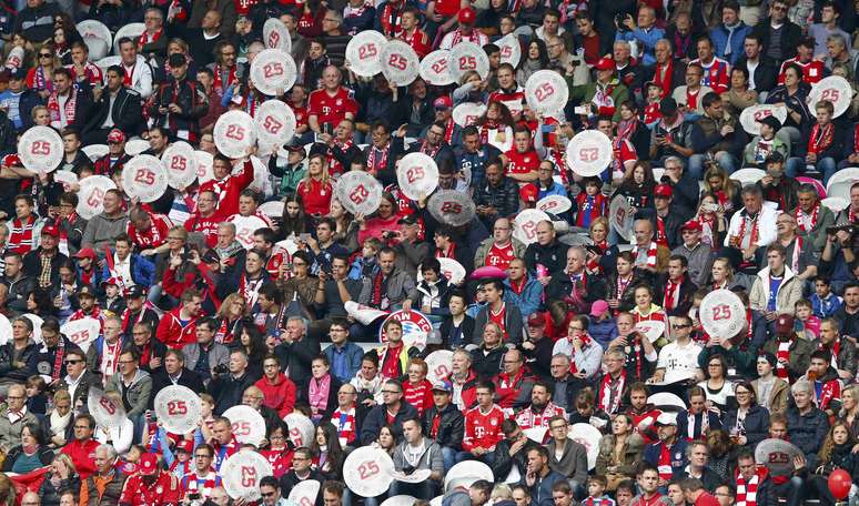 Bayern conquistou seu 25&ordm; t&iacute;tulo do Campeonato Alem&atilde;o, e a torcida fez a festa