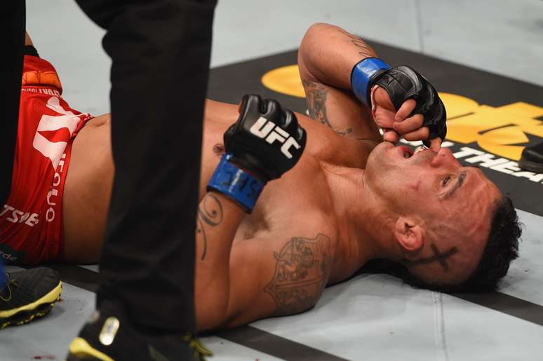 Belfort foi nocauteado no primeiro round