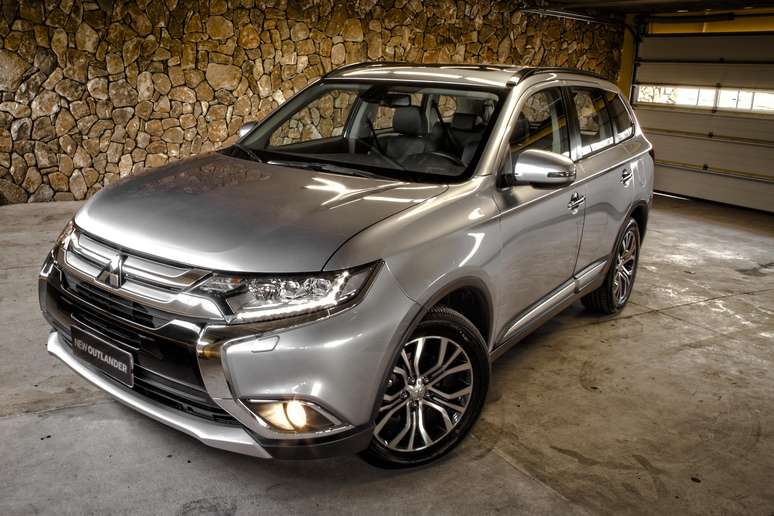 Mitsubishi New Outlander 2016