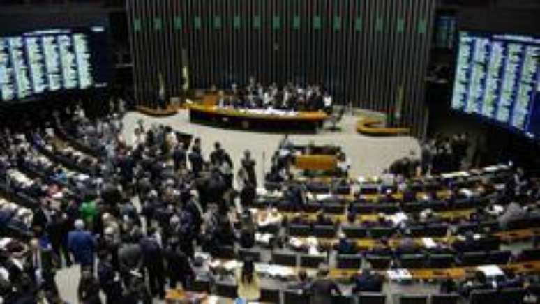 Câmara dos Deputados durante votação da reforma política em 26 de maio de 2015 | Foto: ABr