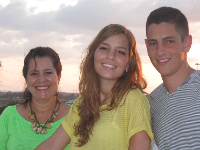 Os dois filhos de Clea passaram pelo serviço militar obrigatório de Israel