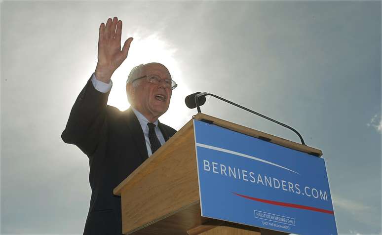 &#039;Socialista&#039; Sanders entra na corrida presidencial nos EUA 