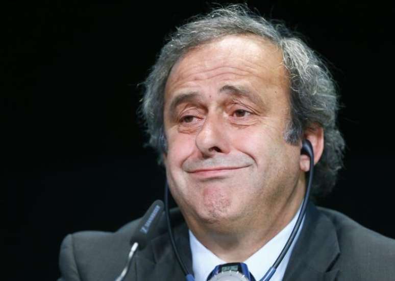 Presidente da Uuefa, Michel Platini aprovou o adeus de Blatter