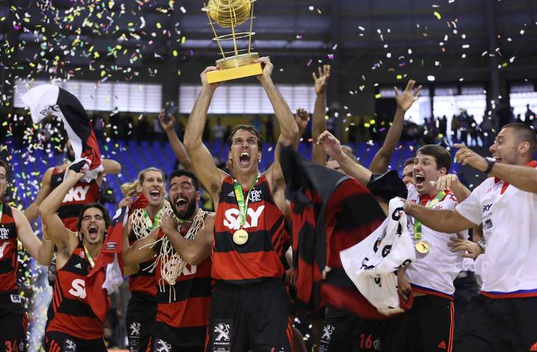 Flamengo comemora conquista do NBB