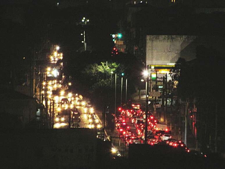 Acidente provocou lentid&atilde;o na via, no &uacute;ltimo s&aacute;bado