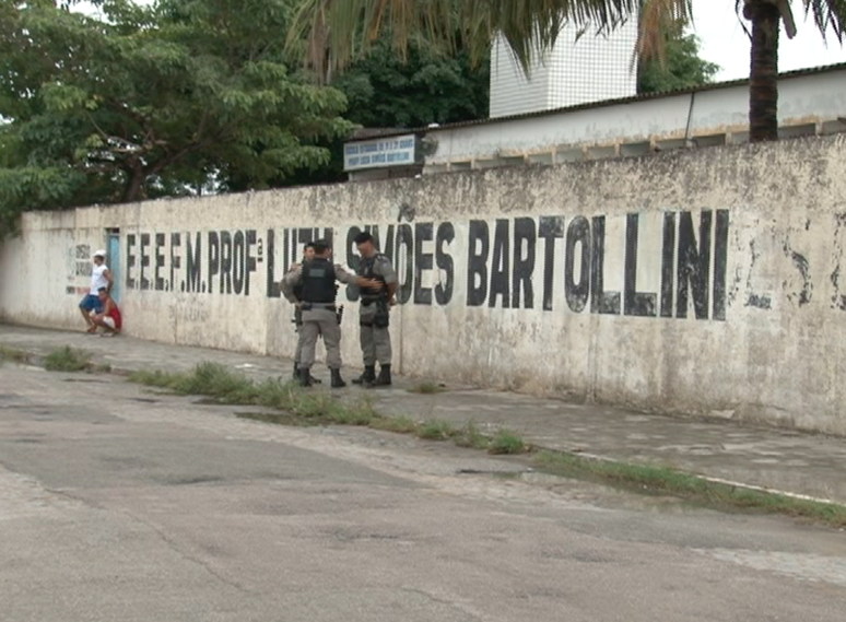 O alvo dos criminosos foi a Escola Estadual Professora Luzia Simões Bartollini, no bairro do Jardim Planalto, em João Pessoa