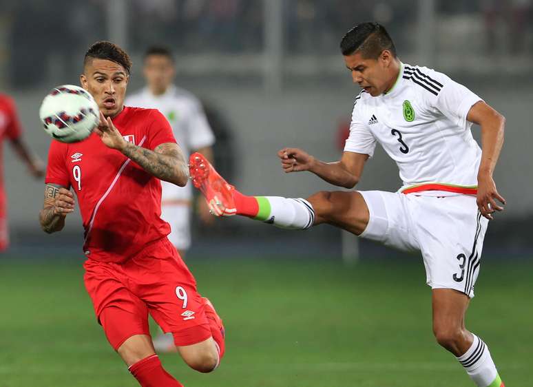 Guerrero participou de amistoso com Peru